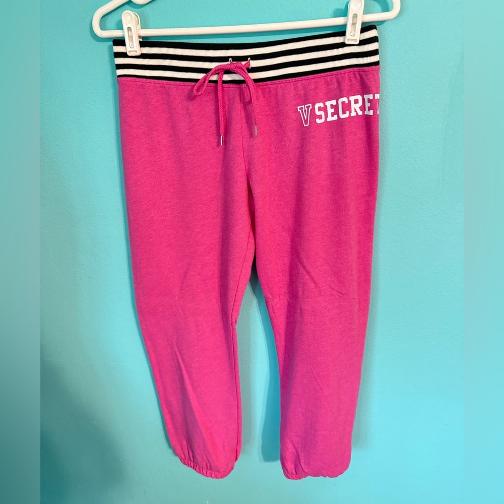 EUC Victoria’s Secret Pink Capri Jogger Sweatpants Size XS